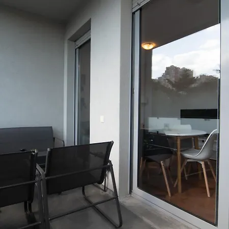 Nikolina Apartment *