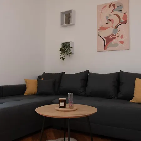 Nikolina Apartman
