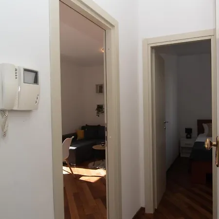 Apartment Nikolina Split